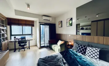 For rent 1 bed condo in Huai Khwang, Bangkok