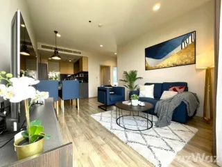 For rent 2 bedrooms condo in Chatuchak, Bangkok