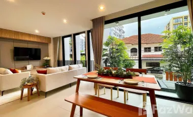 For rent 2 bedrooms condo in Pathum Wan, Bangkok