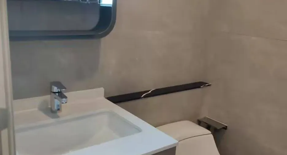 For rent studio condo in Huai Khwang, Bangkok