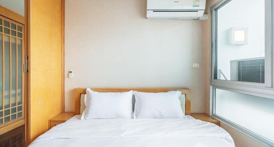À louer 1 chambre condo à Bang Kho Laem, Bangkok