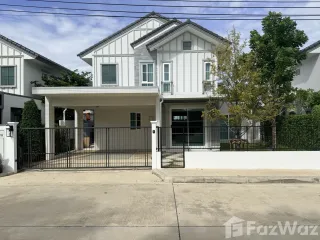 Haus zur Miete mit 5 Zimmer in Bang Phli, Samut Prakan