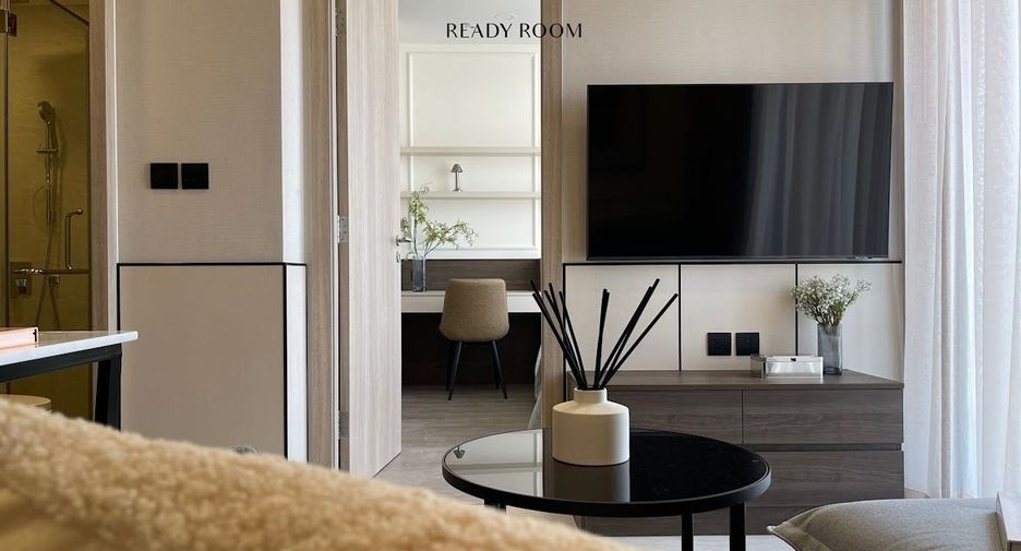 For rent 1 bed condo in Pathum Wan, Bangkok