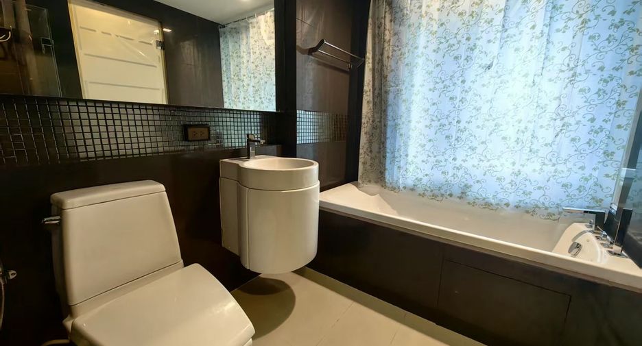 Wohnung zur Miete mit 2 Zimmer in Sathon, Bangkok