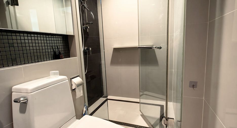 Wohnung zur Miete mit 2 Zimmer in Sathon, Bangkok