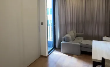 For rent 1 bed condo in Pathum Wan, Bangkok