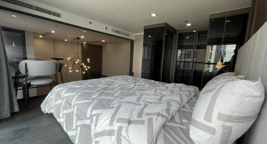 For rent 1 bed condo in Ratchathewi, Bangkok