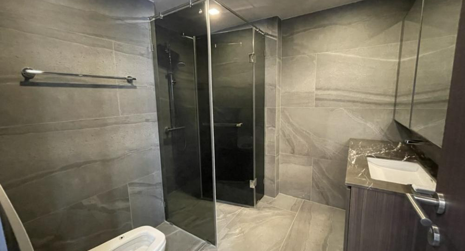 For rent 1 bed condo in Ratchathewi, Bangkok