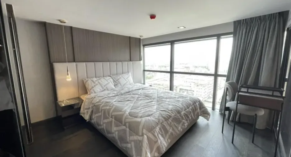 For rent 1 bed condo in Ratchathewi, Bangkok