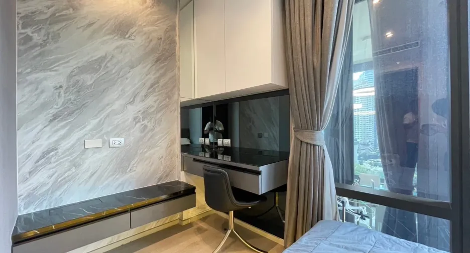 Wohnung zur Miete mit 2 Zimmer in Bang Rak, Bangkok