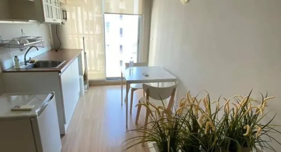 For rent 1 bed condo in Pathum Wan, Bangkok