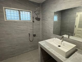 For rent 2 bedrooms house in Mueang Samut Prakan, Samut Prakan