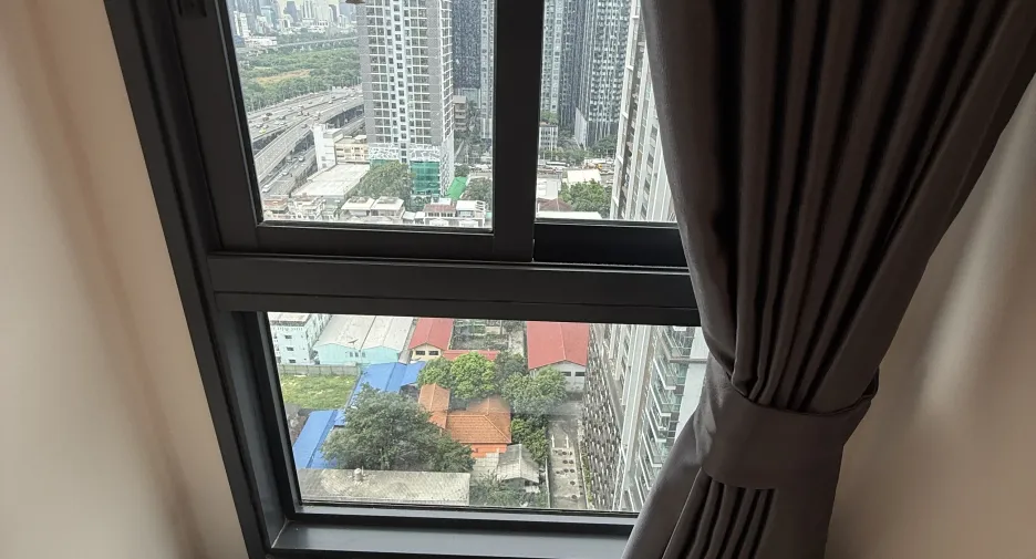 出租 2 卧室 公寓 在 Huai Khwang, 曼谷