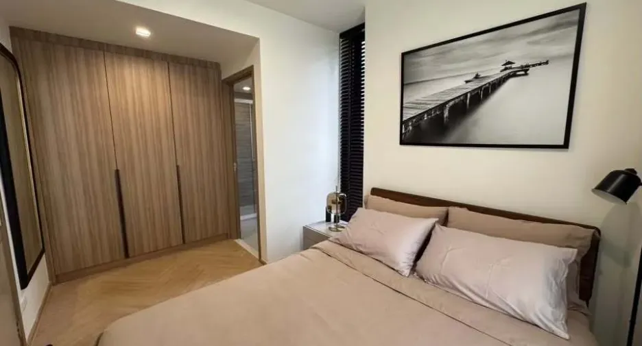 For rent 2 bedrooms condo in Thon Buri, Bangkok