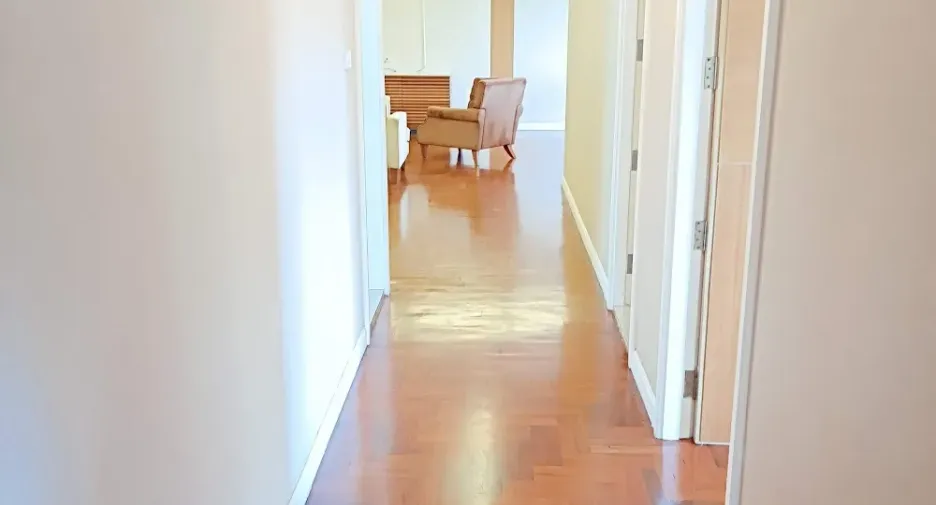 For rent 2 bedrooms apartment in Yan Nawa, Bangkok