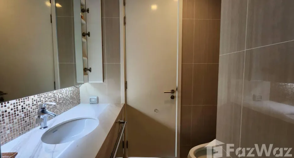 Condo en alquiler de 2 habitaciones en Watthana, Bangkok