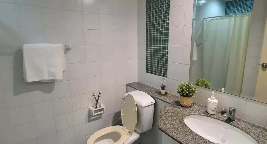 For rent 1 bed apartment in Khlong Toei, Bangkok