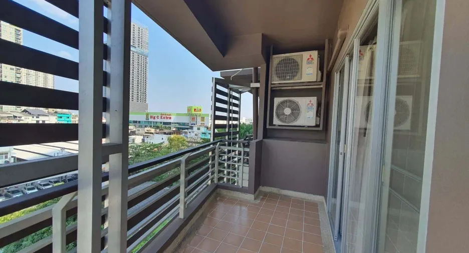 For rent 1 bed apartment in Khlong Toei, Bangkok