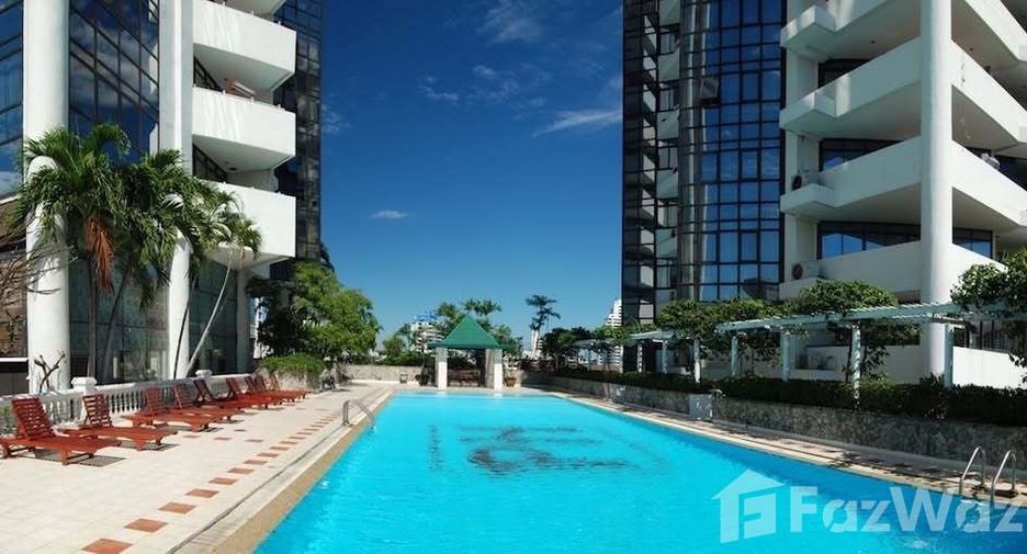 Condo en alquiler de 2 habitaciones en Watthana, Bangkok