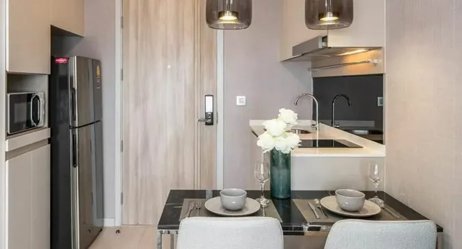 À louer 1 chambre condo à Sathon, Bangkok