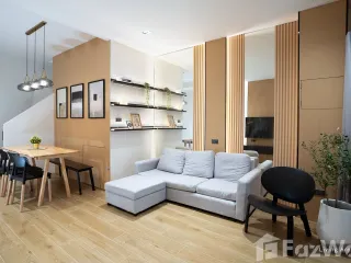 For rent 3 bedrooms house in Huai Khwang, Bangkok