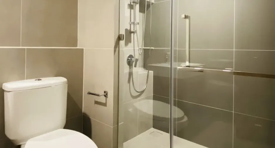 For rent 2 bedrooms condo in Bangkok Noi, Bangkok