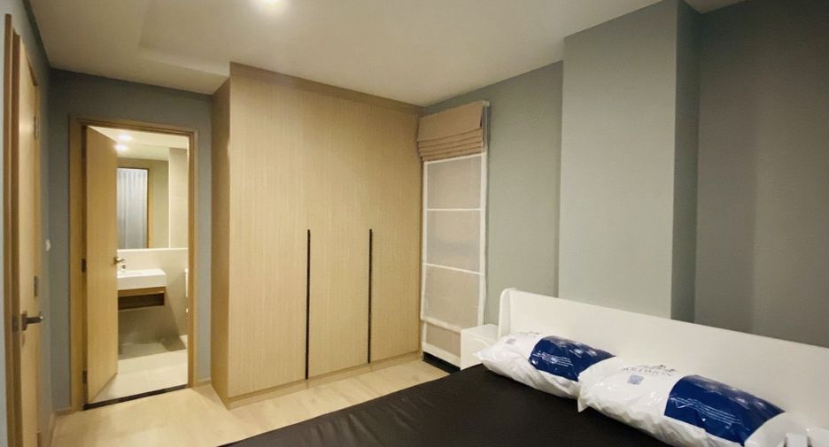 For rent 2 bedrooms condo in Bangkok Noi, Bangkok