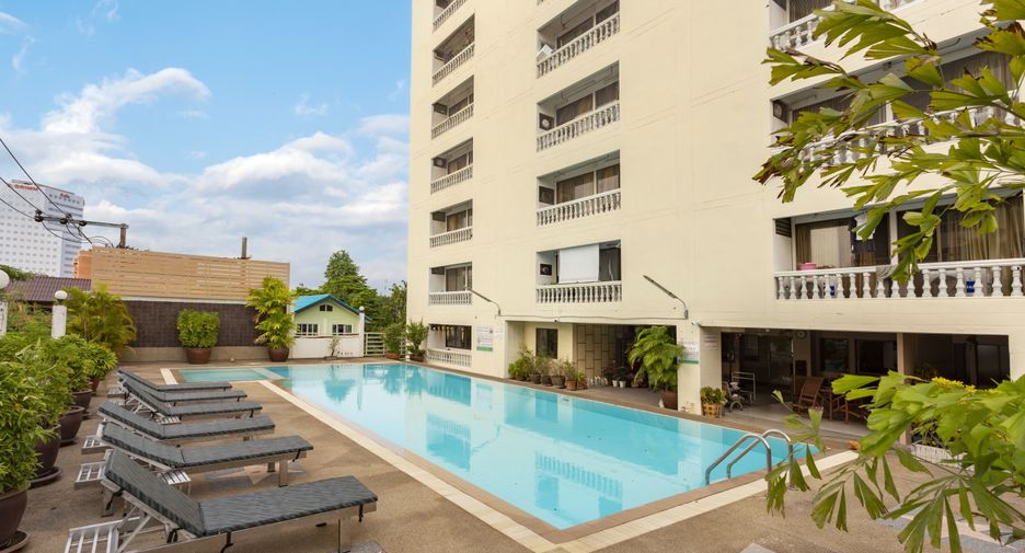 For rent 1 bed apartment in Suan Luang, Bangkok