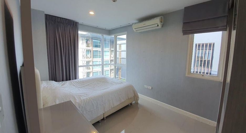 For rent 2 bedrooms condo in Bang Na, Bangkok
