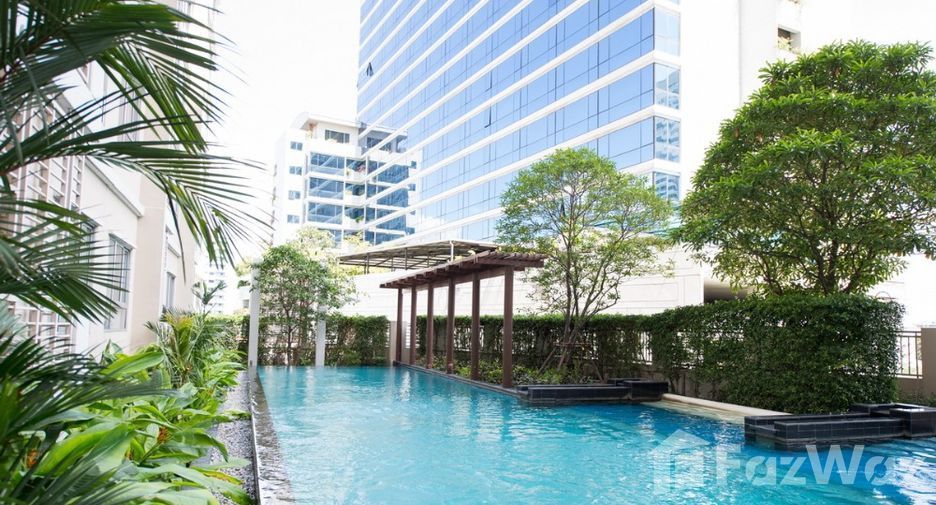 Condo en alquiler de 2 habitaciones en Khlong Toei, Bangkok