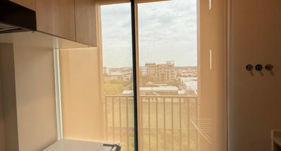 Apartment zur Miete mit Studio in Prawet, Bangkok