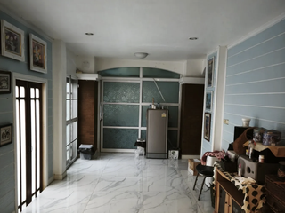 出租 6 卧室 独立屋 在 Wang Thong Lang, 曼谷