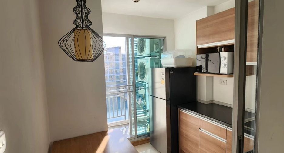 For rent 2 bedrooms condo in Bang Kho Laem, Bangkok
