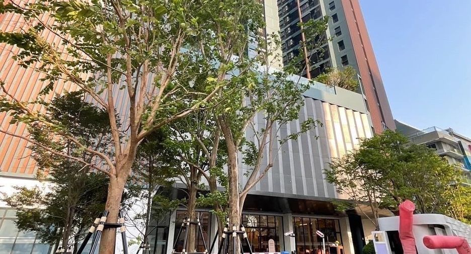 For rent studio condo in Huai Khwang, Bangkok