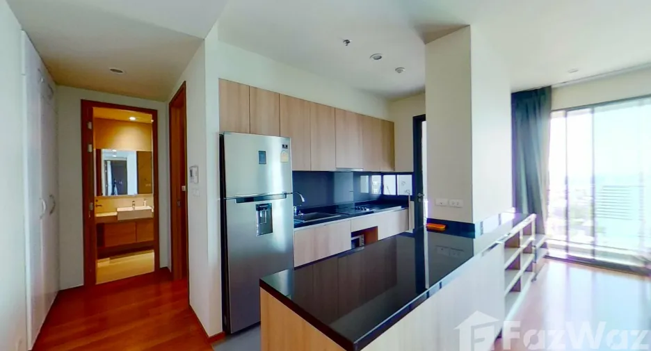 For rent 2 bedrooms condo in Yan Nawa, Bangkok