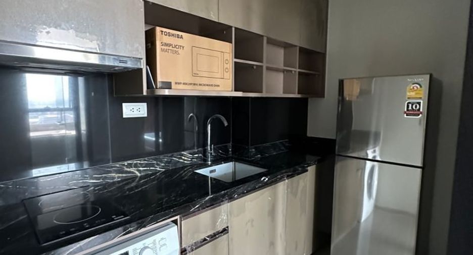 For rent 1 bed condo in Khlong Toei, Bangkok