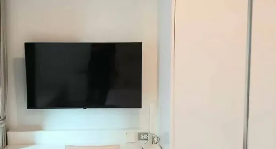 À louer studio condo à Pathum Wan, Bangkok