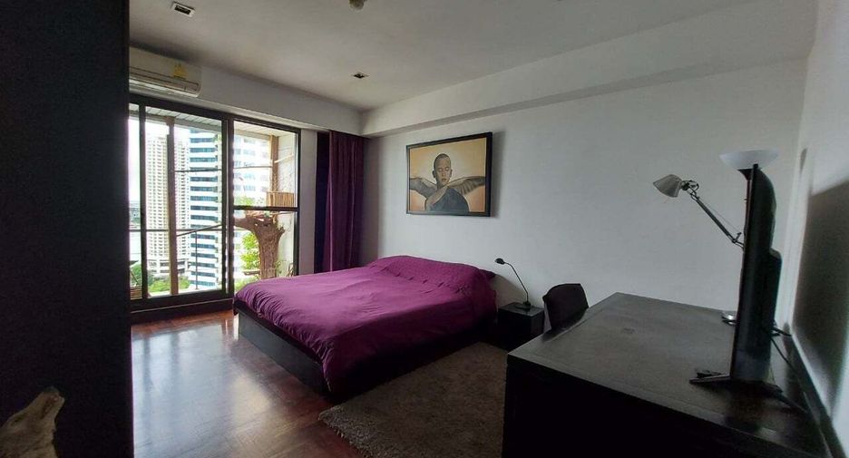 Condo en alquiler de 3 habitaciones en Yan Nawa, Bangkok