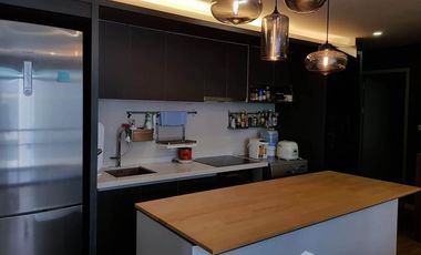 For rent 2 bedrooms condo in Yan Nawa, Bangkok