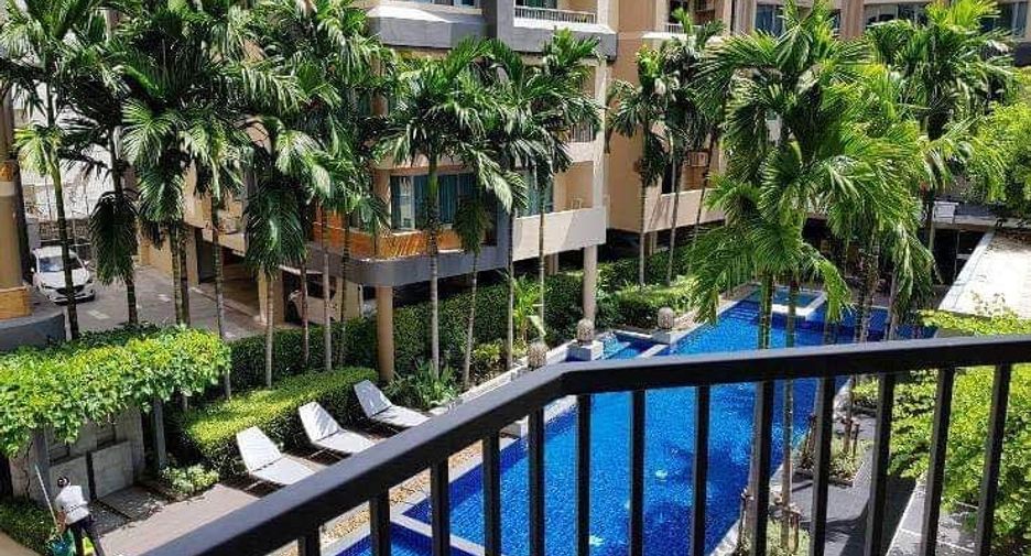 For rent 2 bedrooms condo in Yan Nawa, Bangkok