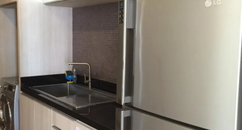For rent 1 bed condo in Phaya Thai, Bangkok