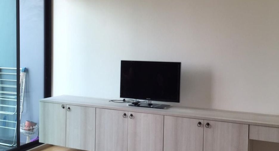 For rent 1 bed condo in Phaya Thai, Bangkok