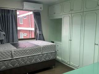 For rent 2 ベッドルーム condo in Khlong San, Bangkok