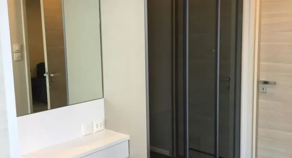 For rent 1 bed condo in Sathon, Bangkok
