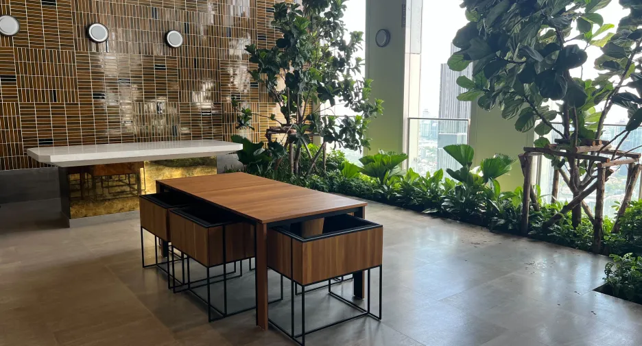 For rent 2 bedrooms condo in Watthana, Bangkok