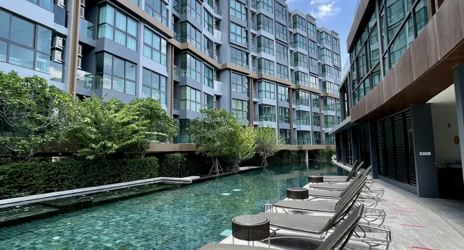 For rent 1 bed condo in Watthana, Bangkok