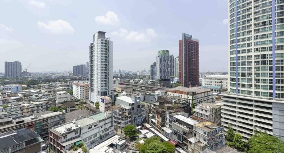 For rent 1 bed condo in Khlong Toei, Bangkok