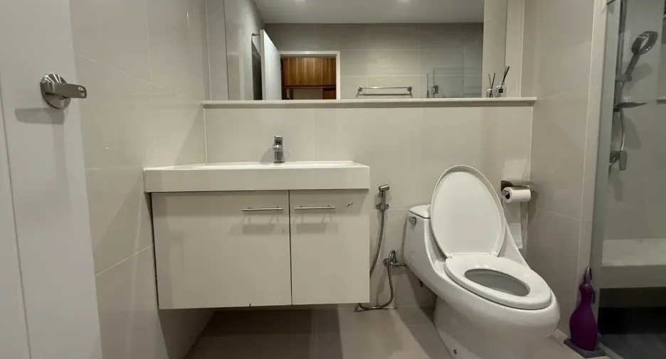 For rent 3 bedrooms house in Bang Na, Bangkok