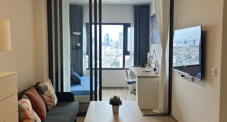 For rent 2 bedrooms condo in Khlong Toei, Bangkok