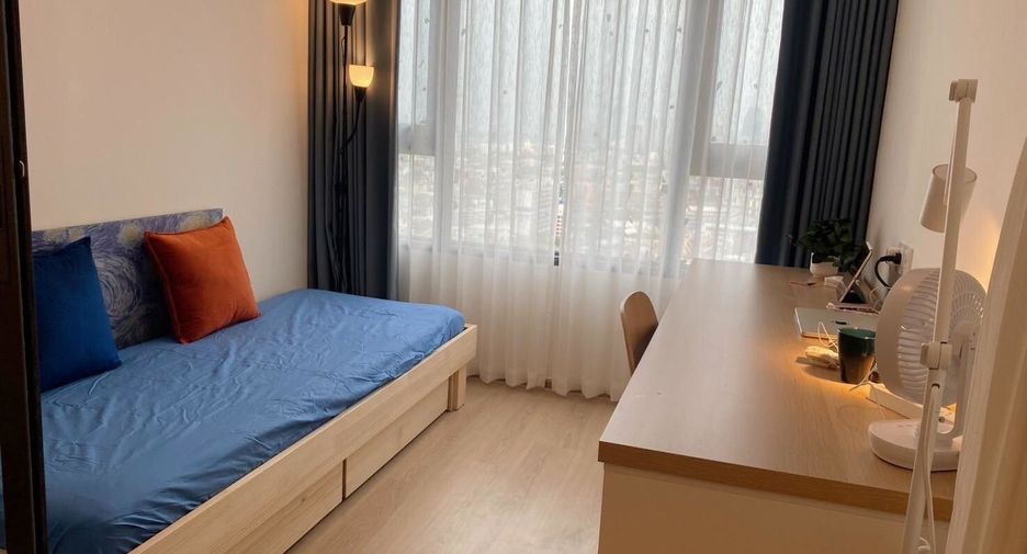 For rent 2 bedrooms condo in Khlong Toei, Bangkok